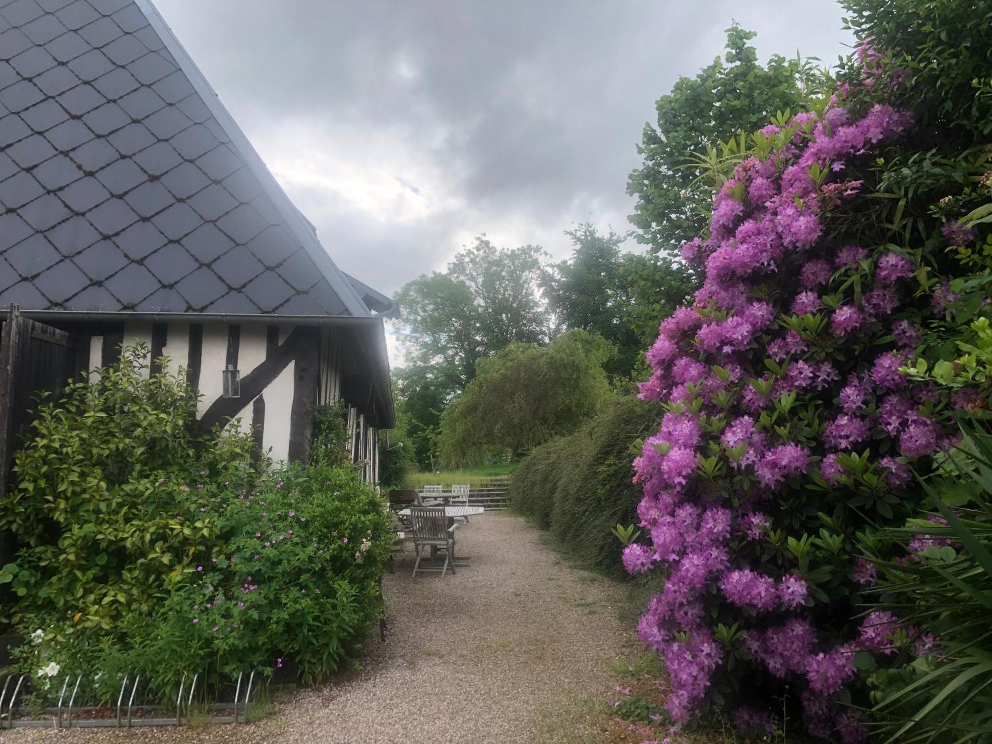 Le Champ Des Possibles Bed and Breakfast Manerbe Exterior foto